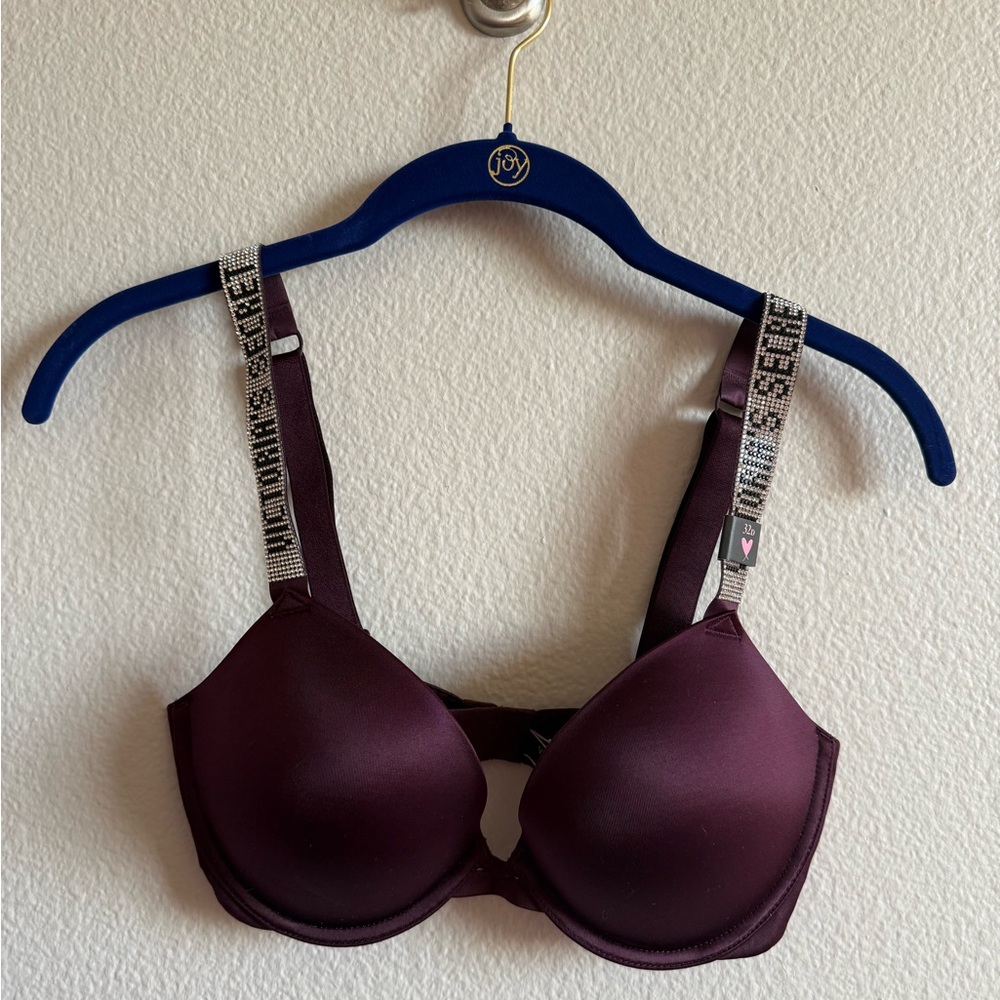 Victoria’s Secret Very Sexy Shine Strap Bra